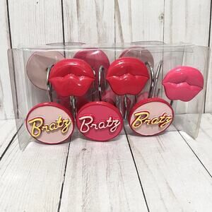 Y2K MGA Bratz Dolls Kisses Shower Curtain Hangers Set of 12 New in Box